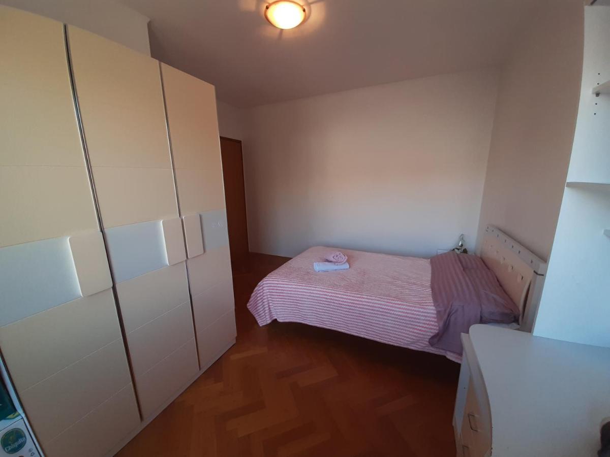 Family Time Apartment สปลิท ภายนอก รูปภาพ
