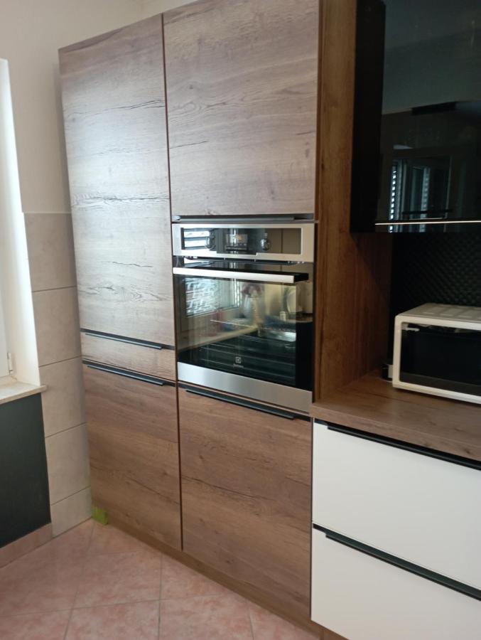Family Time Apartment สปลิท ภายนอก รูปภาพ
