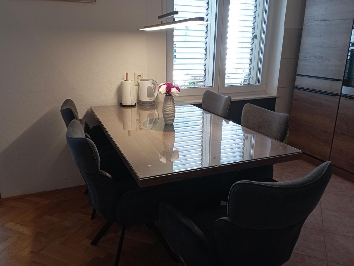 Family Time Apartment สปลิท ภายนอก รูปภาพ